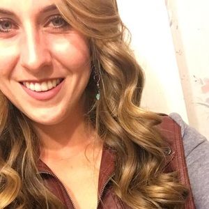 Meet your Posher, Brandi